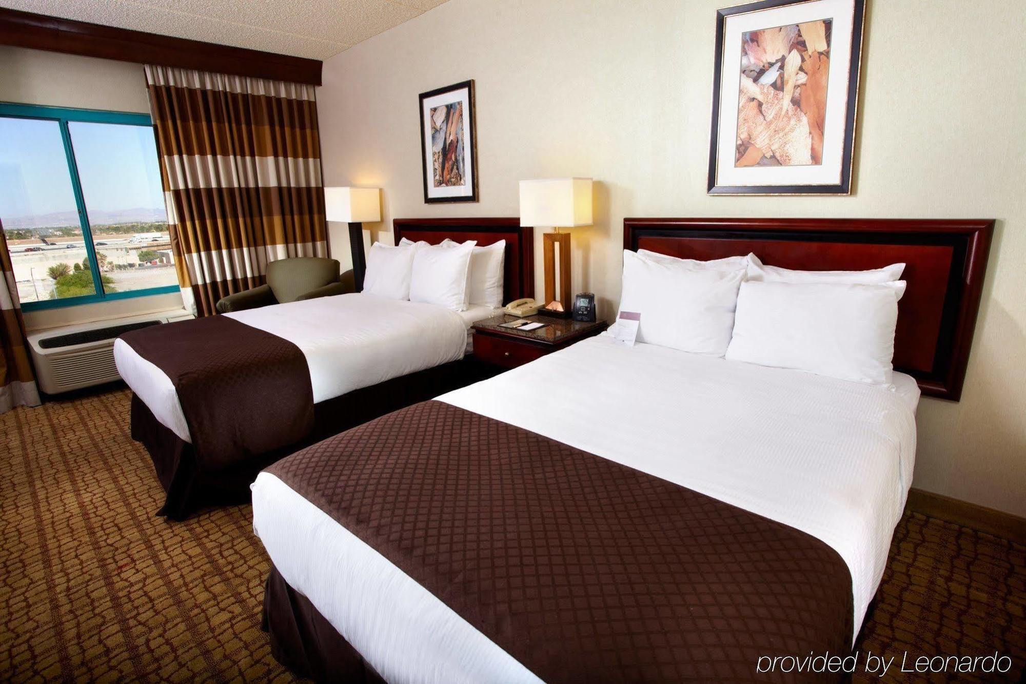 Hotel Doubletree By Hilton Vegas Airport 3*